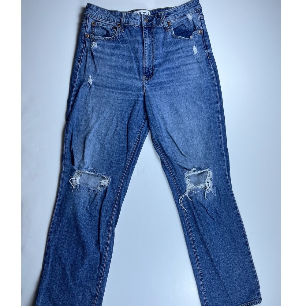 Daze Distressed Trendy Boho Straight Leg Blue Denim Jeans Size 31 Inseam 32